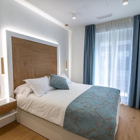 Mq Suites Veronica Valdepeñas Exteriör bild