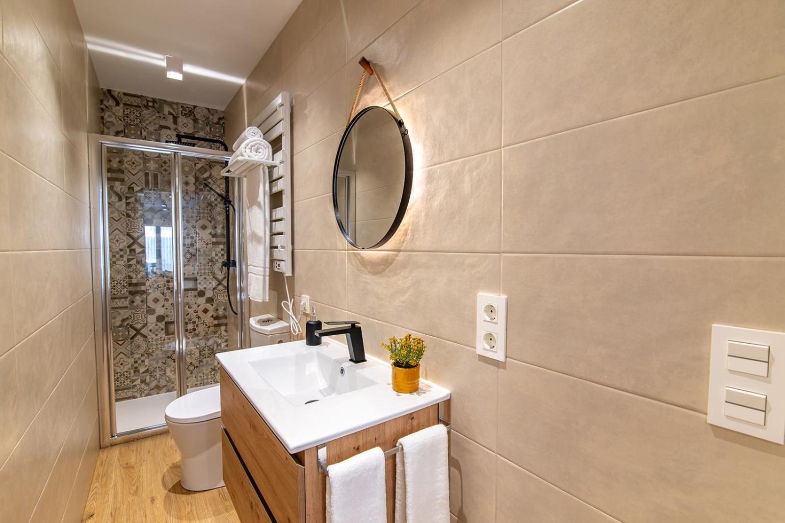 Mq Suites Veronica Valdepeñas Exteriör bild